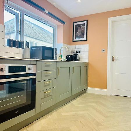 Flash Sale Brighton Train Station 1 Bedroom Flat Bn137Che03 Екстер'єр фото