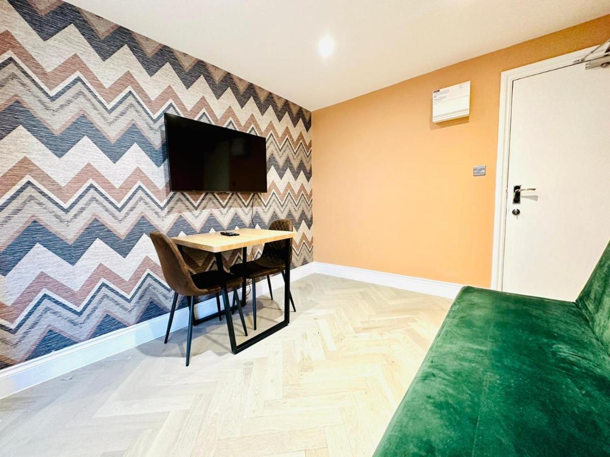 Flash Sale Brighton Train Station 1 Bedroom Flat Bn137Che03 Екстер'єр фото
